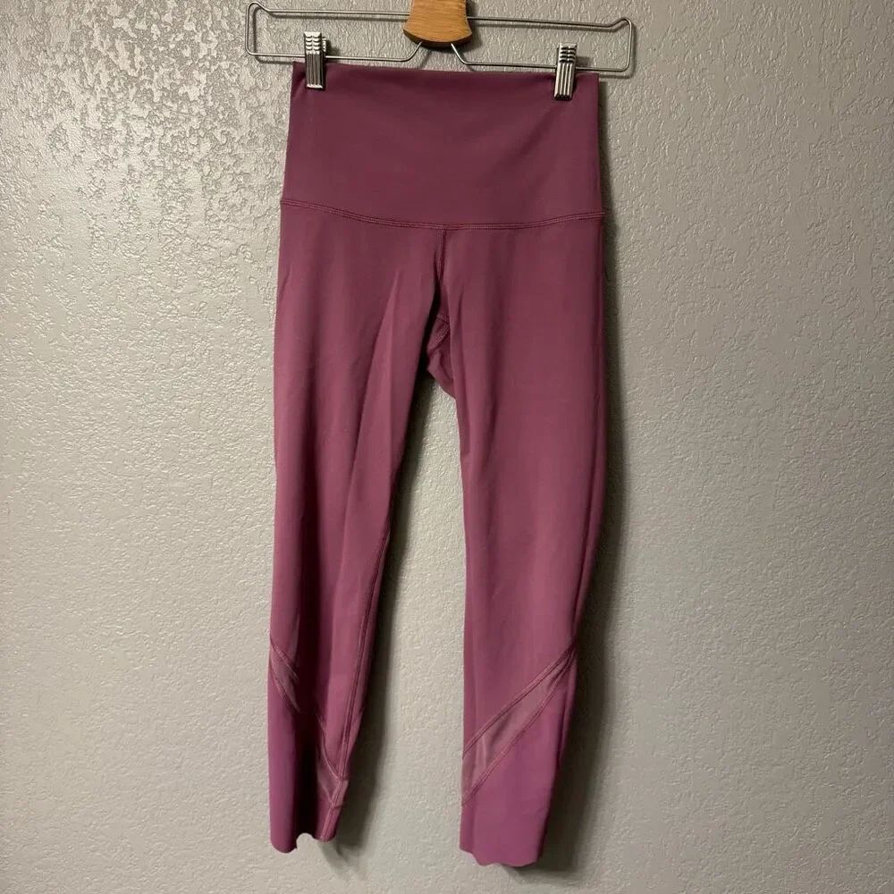 Lululemon Wunder Under Scalloped Hem Fold Over Waist Leggings Size 2(?)